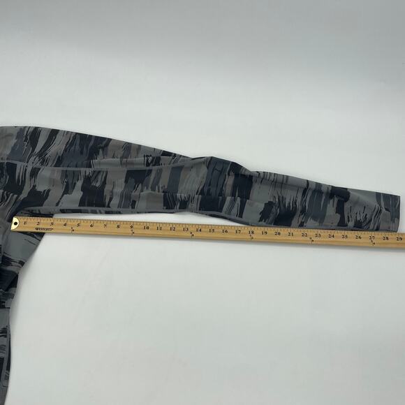 ALPHALETE Surface Pocket Legging Womens Size L Camo Mid Rise Ankle Length Grey - Picture 6 of 7